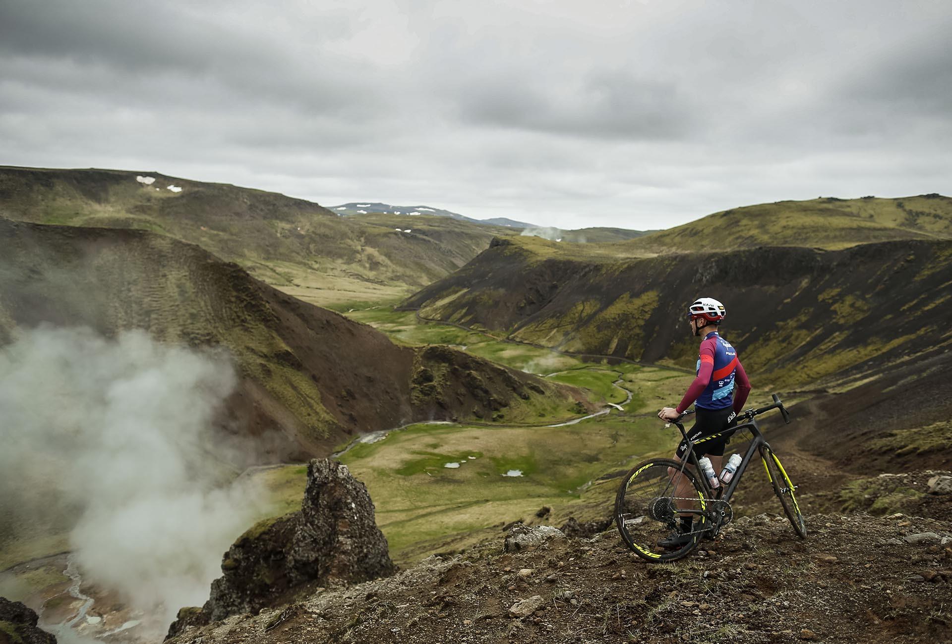 JEREMY POWERS IN ICELAND